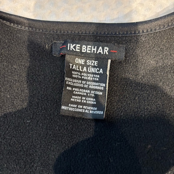 Ikebehar Soft Open-Front Poncho Wrap – Neutral Block Pattern – One Size - Picture 3 of 10